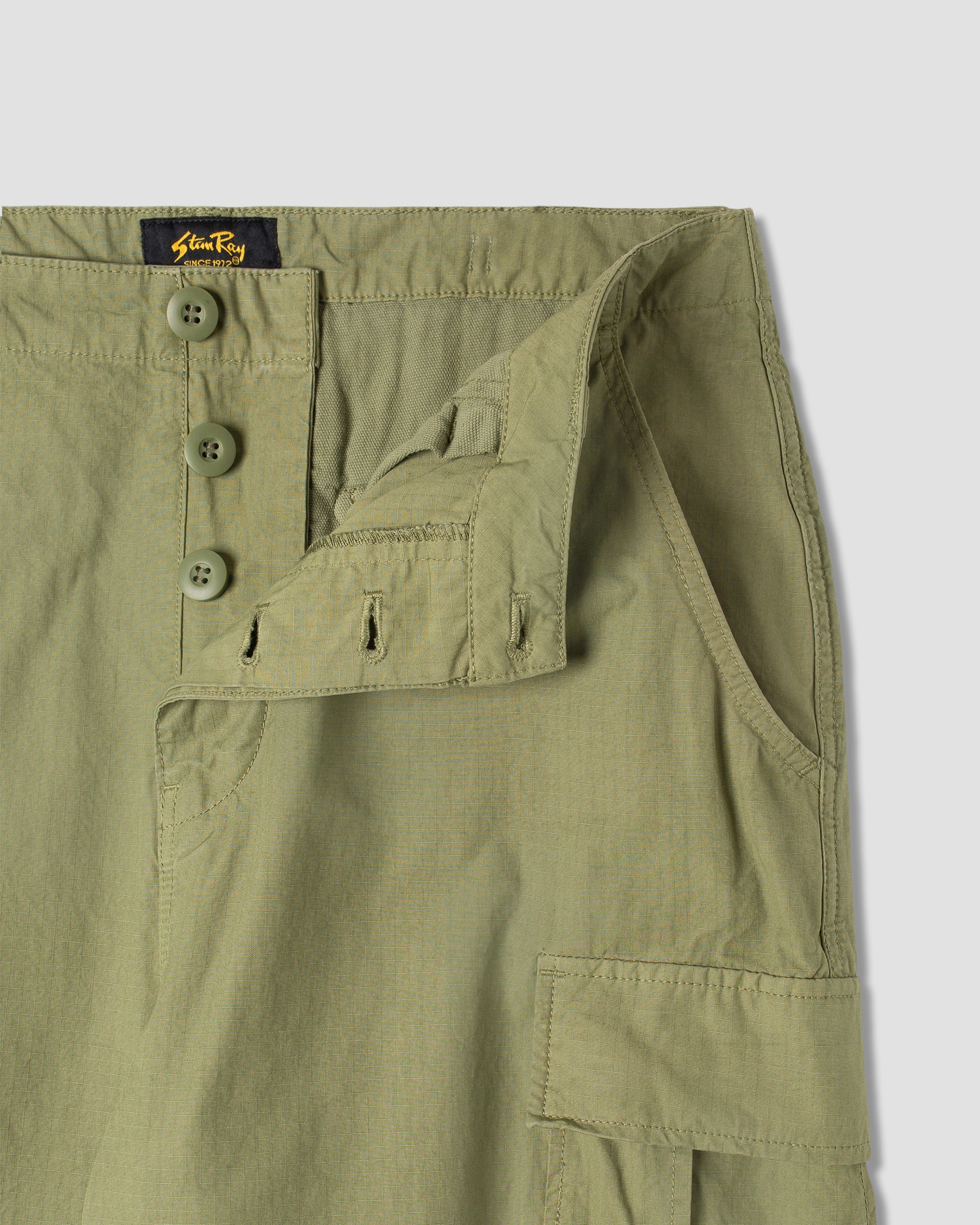 Cargohose (olivfarbener Ripstop)