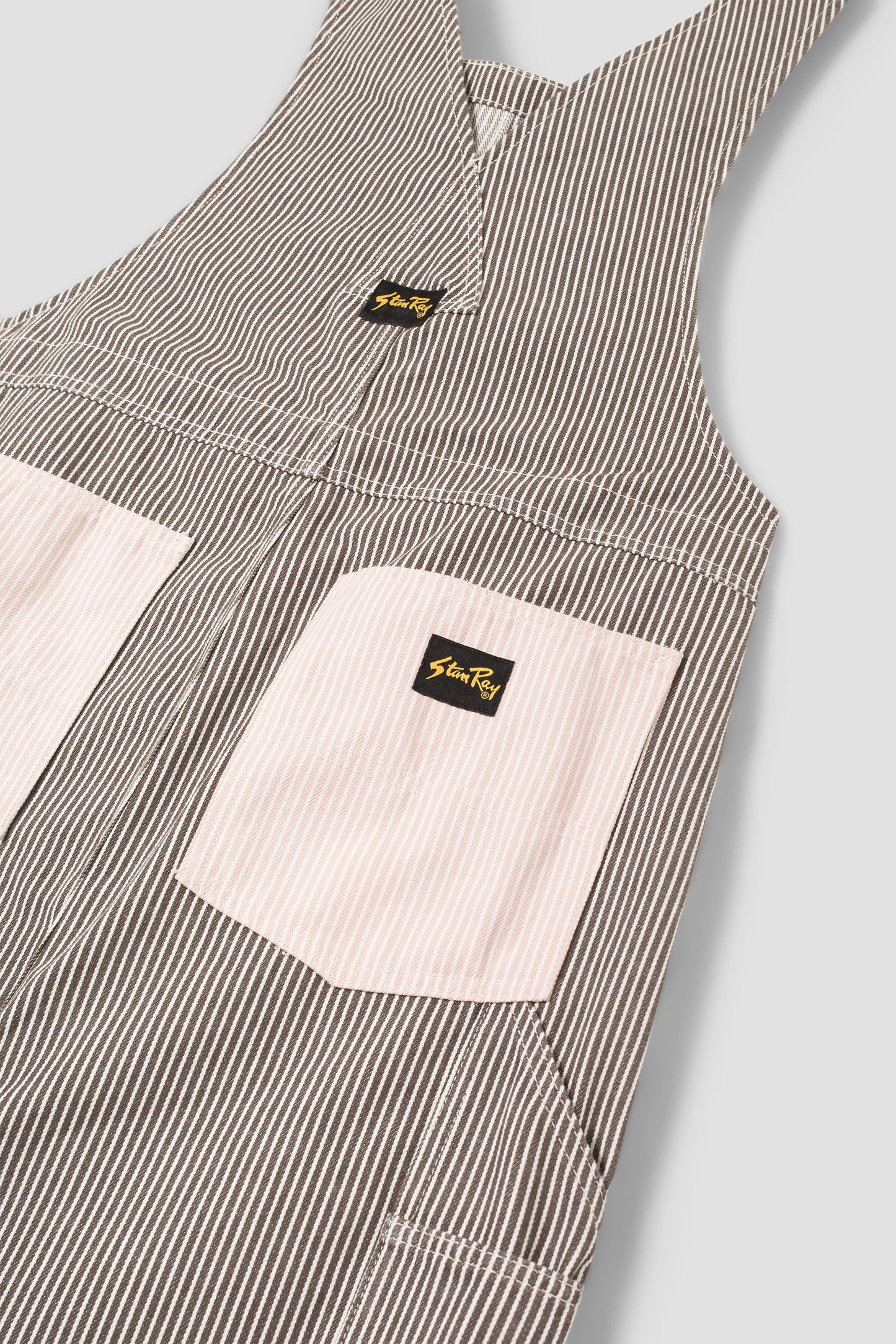 Earls Bib (Hickory Mix)