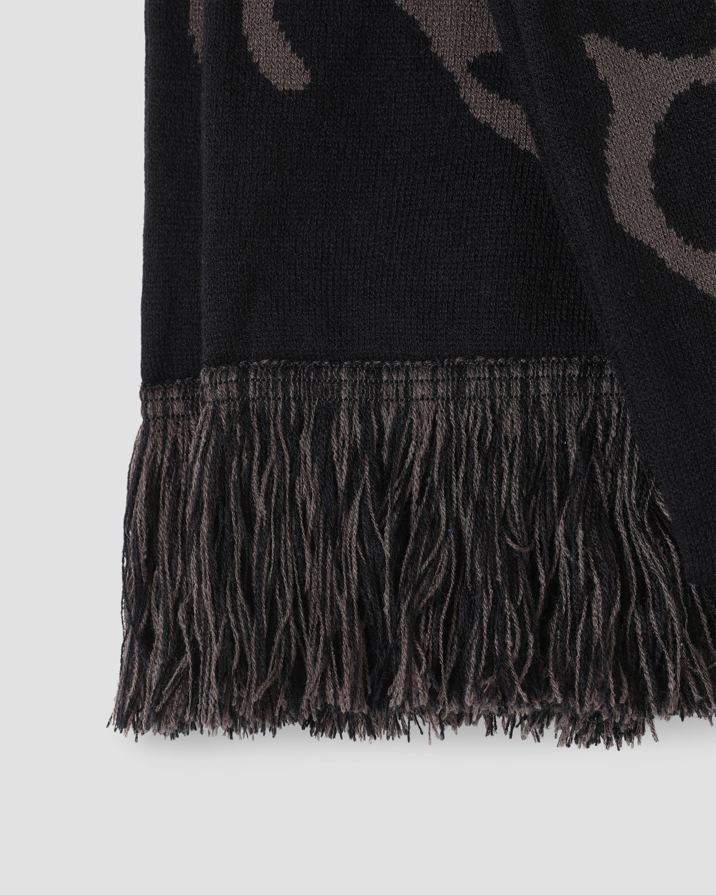 Olde English Scarf (Black)