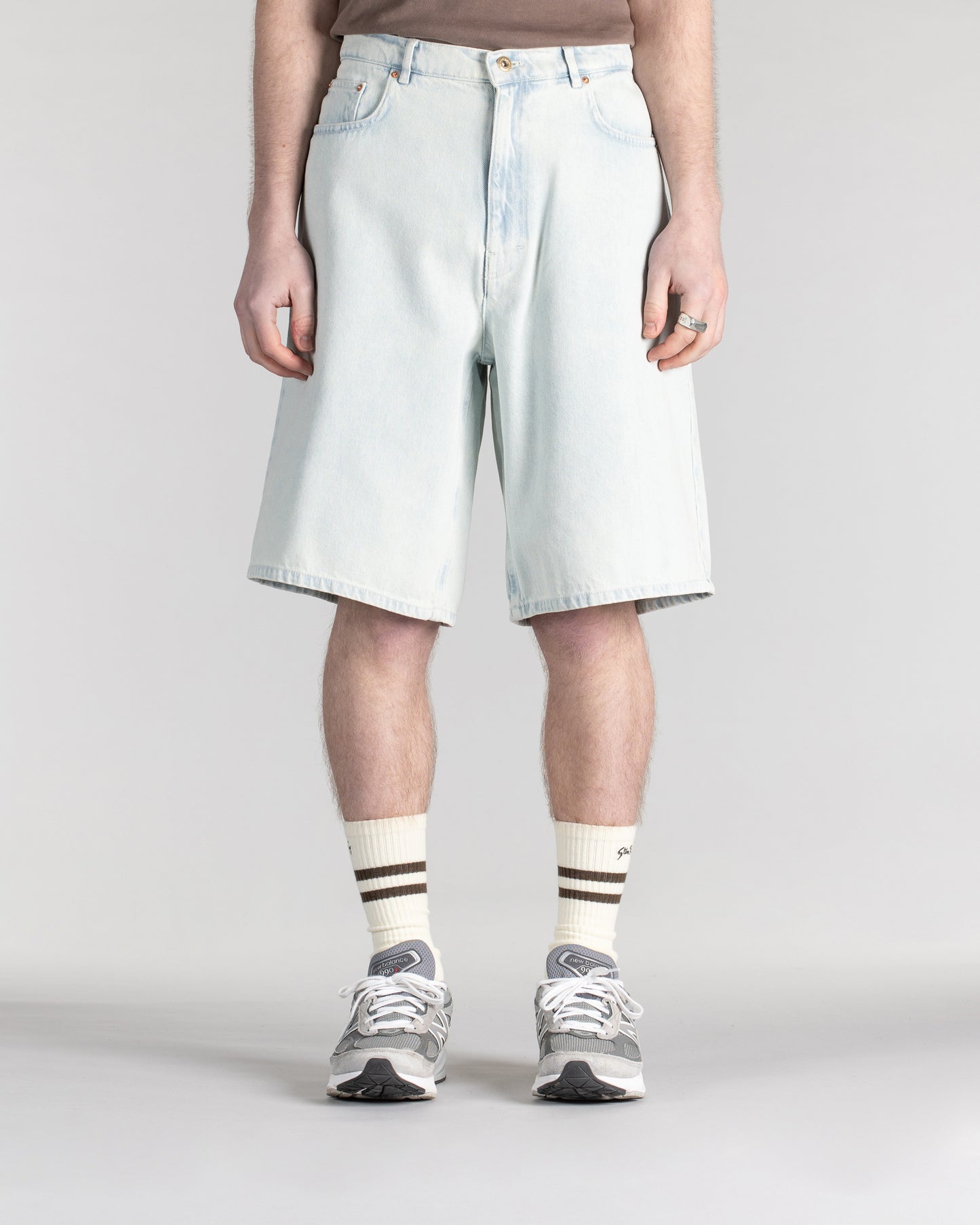 Wide 5 Short (Lite Blue Denim)