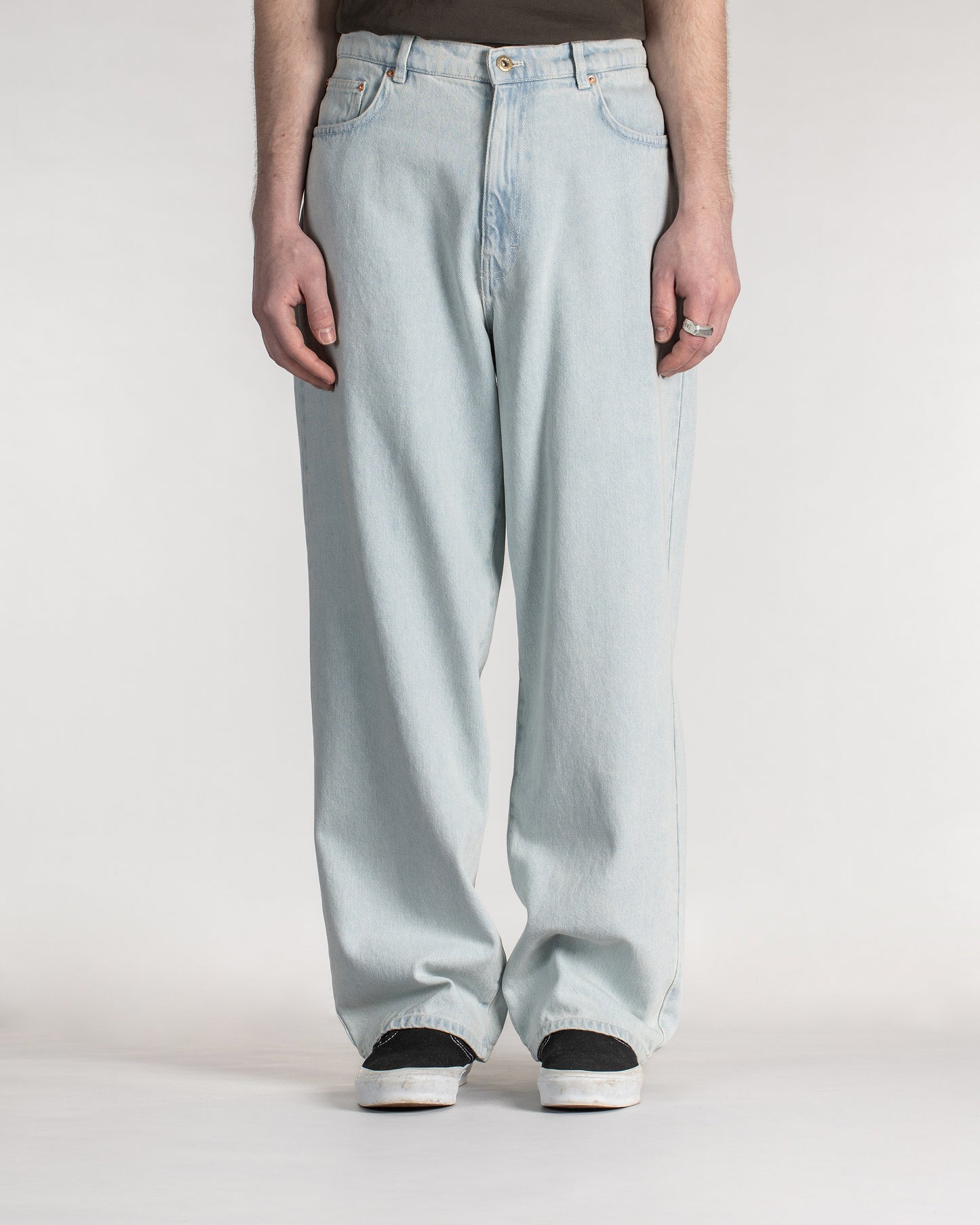Wide 5 (Lite Blue Denim)