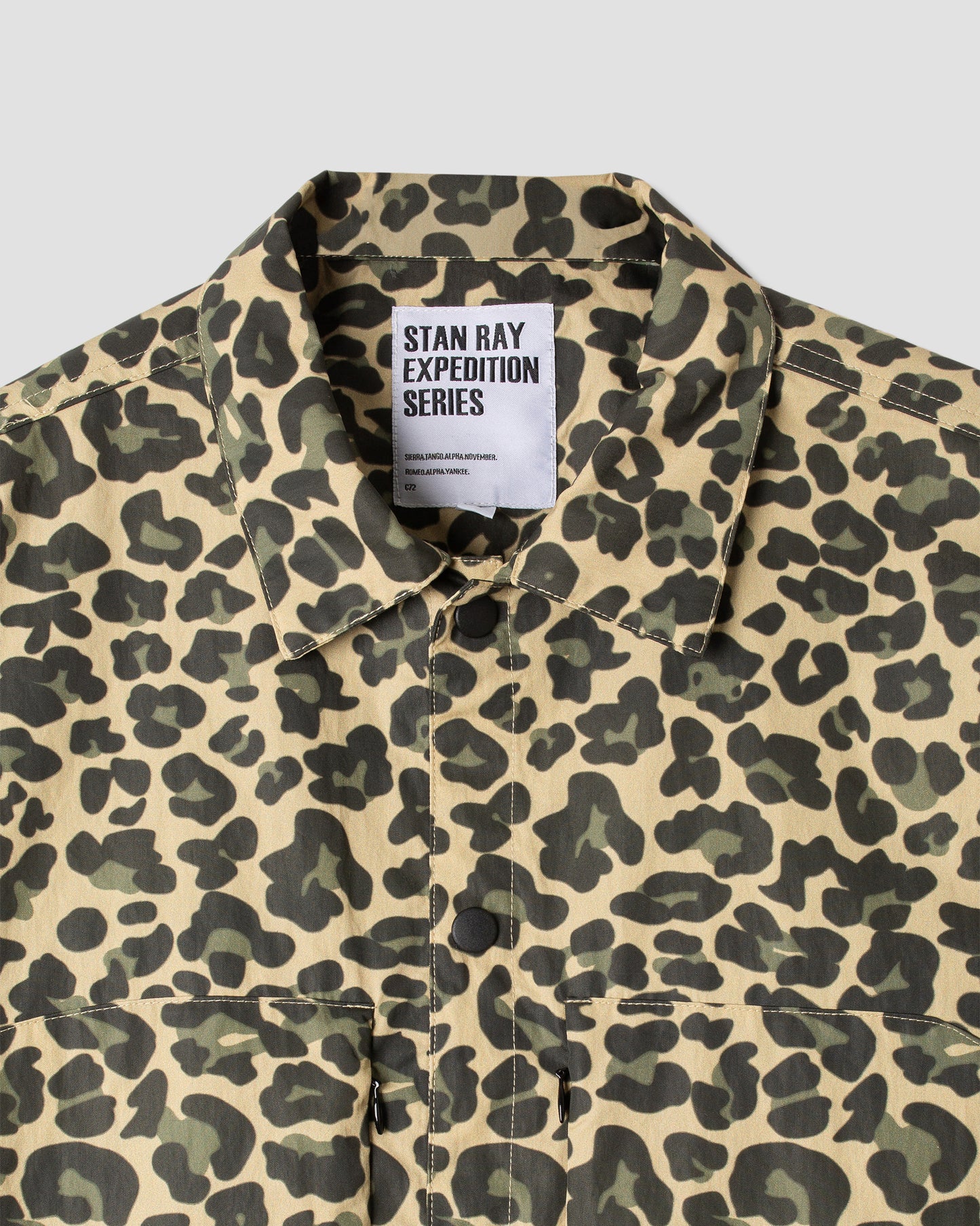 Chemise active (camouflage léopard) 