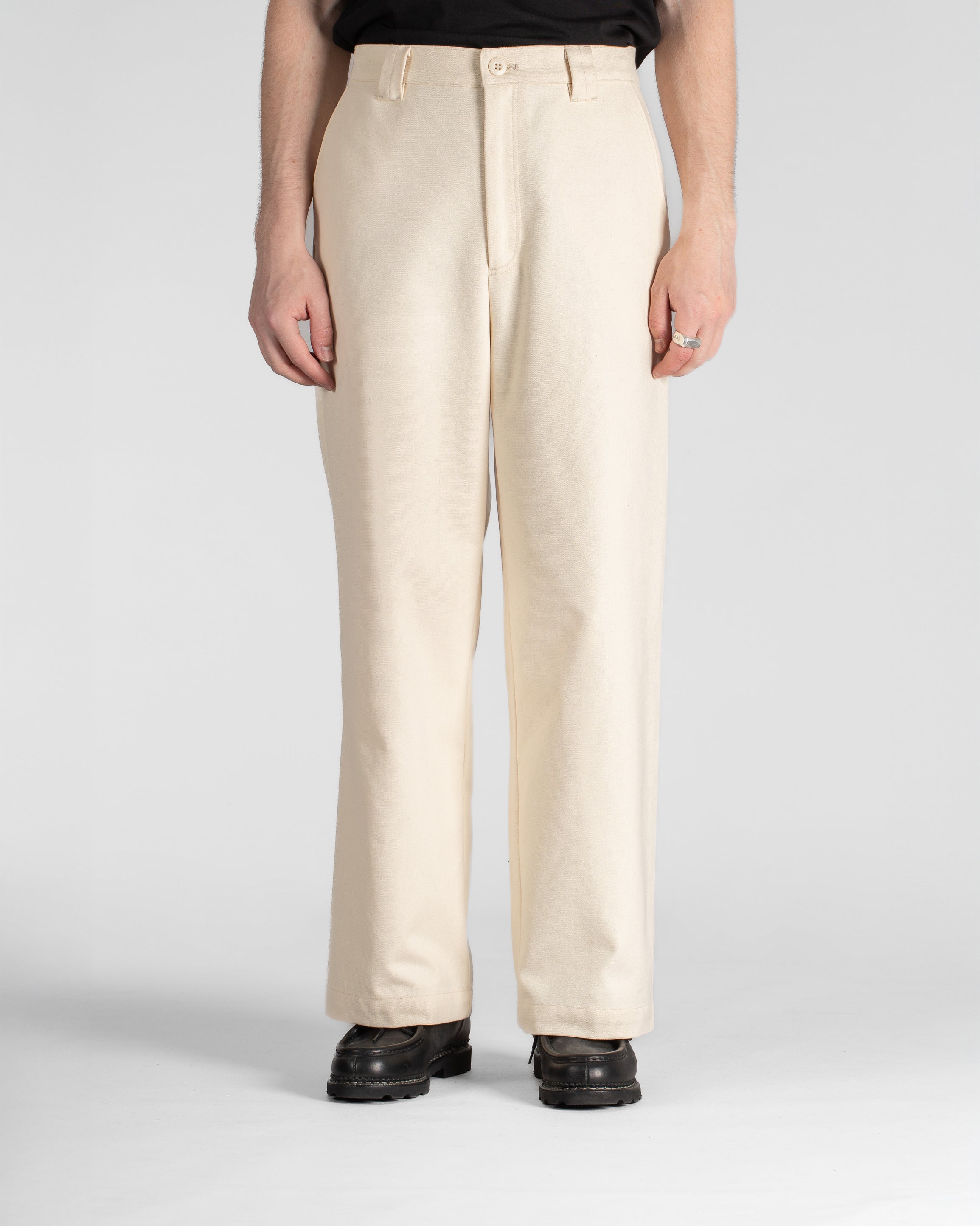 Eine Hose (Naturleinen)