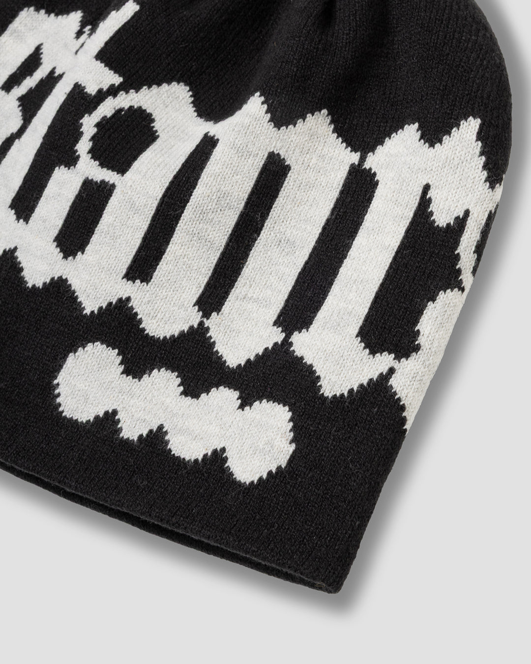 Logo Beanie (Black/Arctic Wolf)