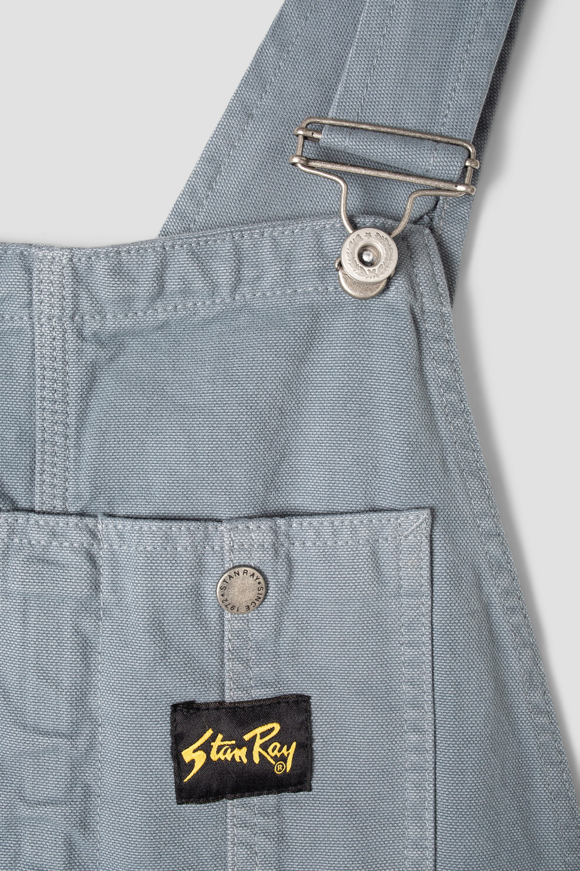 Earls Bib (Battle Grey Duck)
