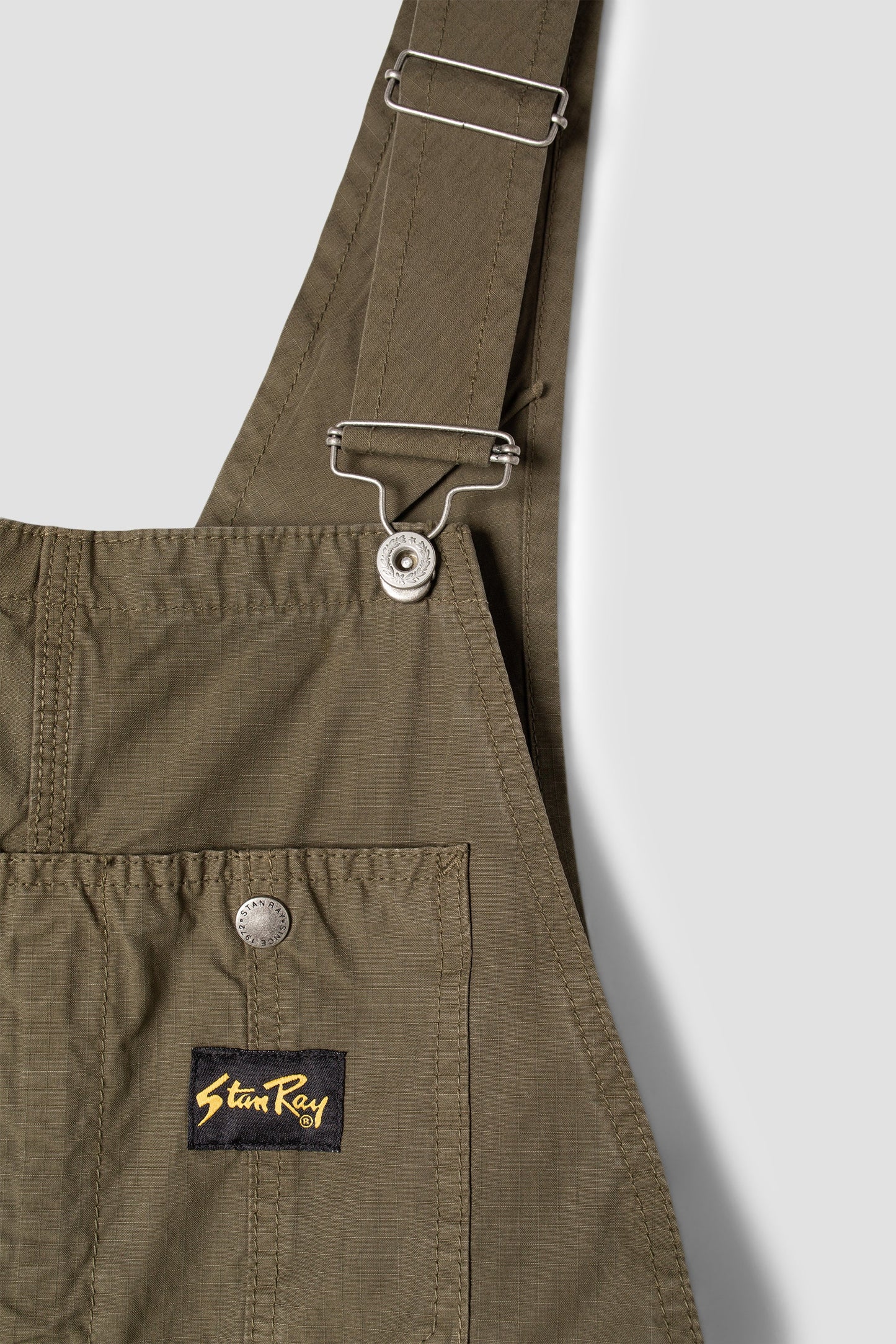 Earls Bib (Olive Ripstop)