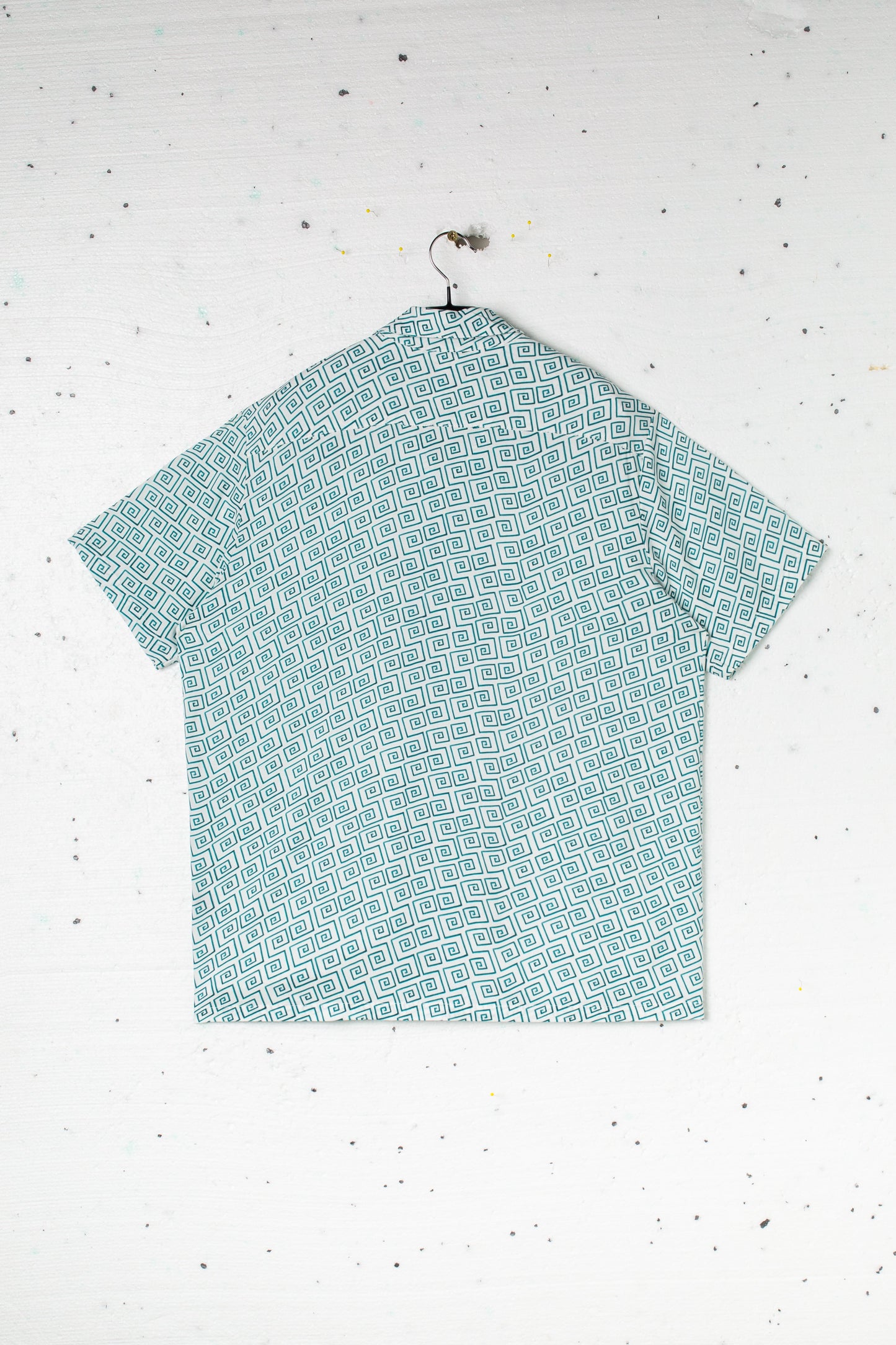 Tour Shirt (Natural Labrynth)