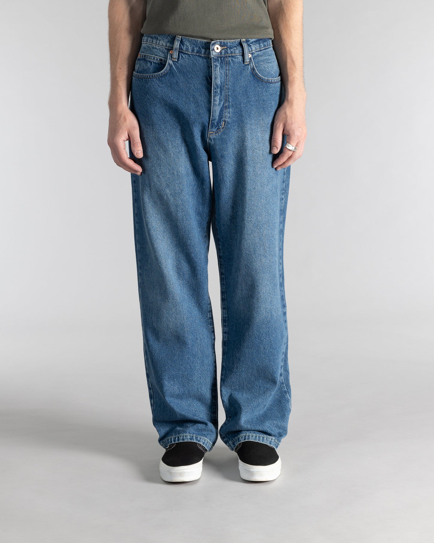 Standard 5 (70s Stone Denim)
