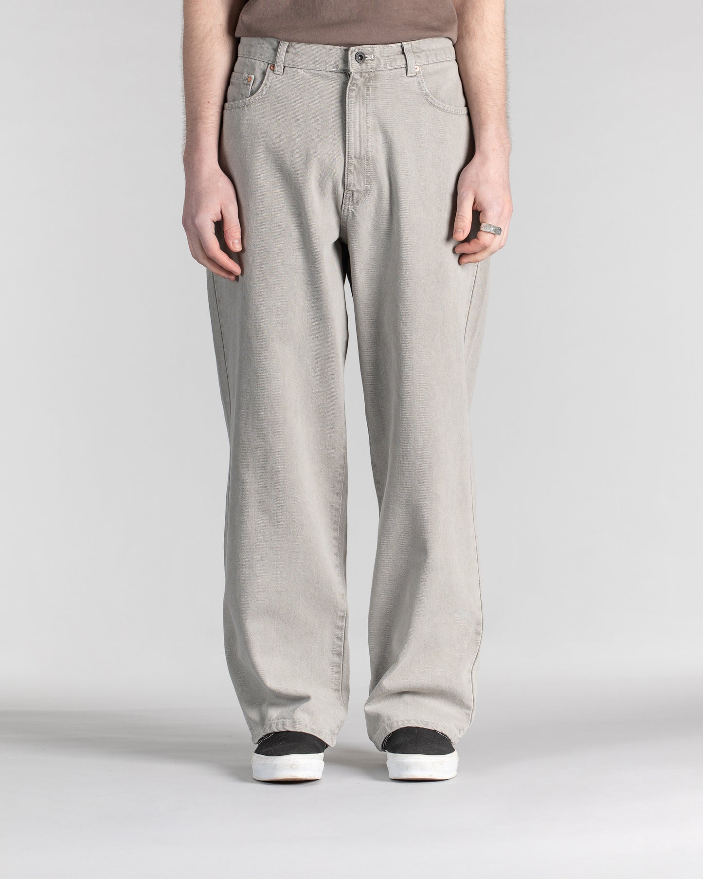 Wide 5 (verwaschener grauer Denim)